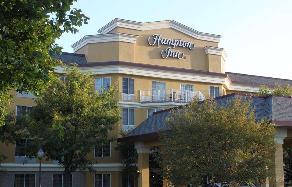 Hampton Inn Holland Dış mekan fotoğraf