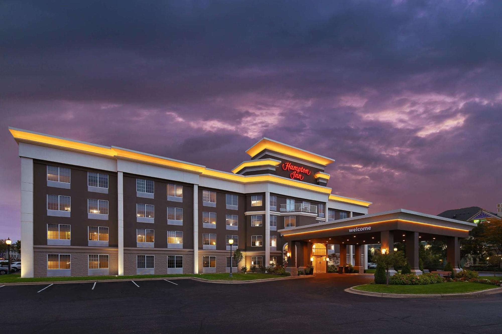 Hampton Inn Holland Dış mekan fotoğraf
