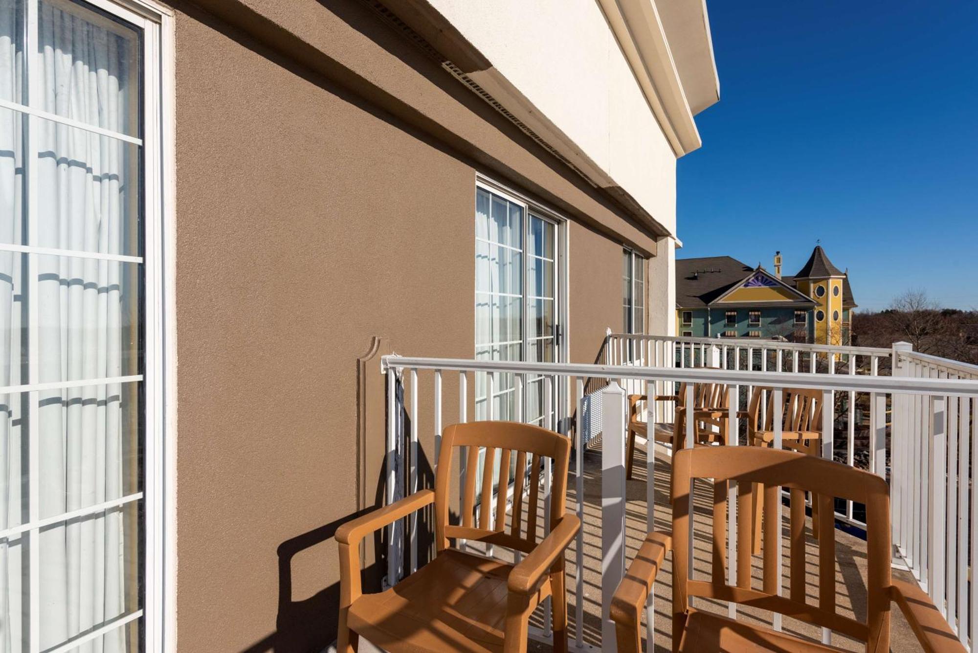 Hampton Inn Holland Dış mekan fotoğraf