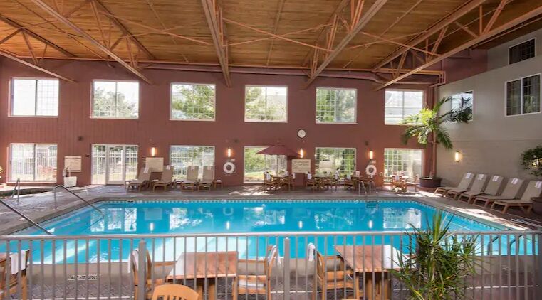 Hampton Inn Holland Dış mekan fotoğraf